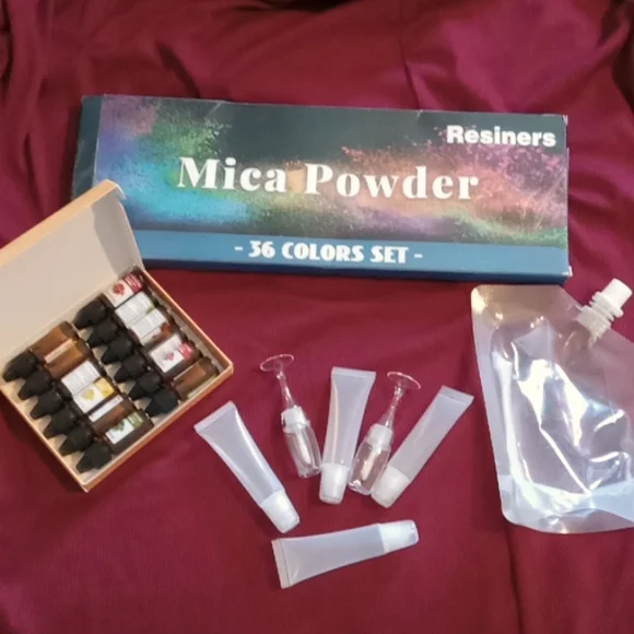 Custom lipgloss โจ - Picture 1 of 15